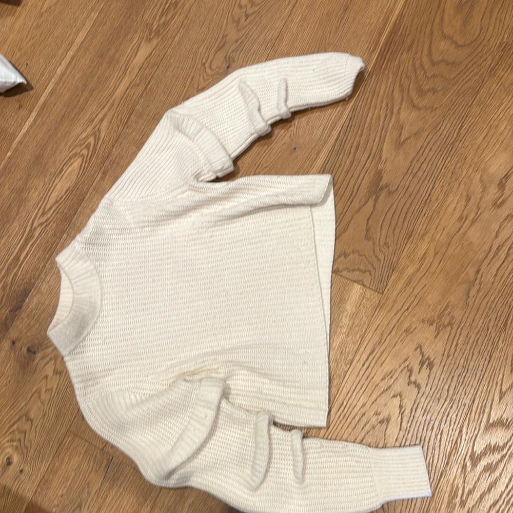 30% cashmere 30% wool